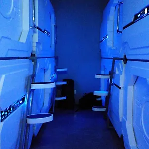 Space @ Chinatown Отель